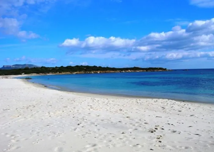 Viletta Caposchiera Nyaraló *