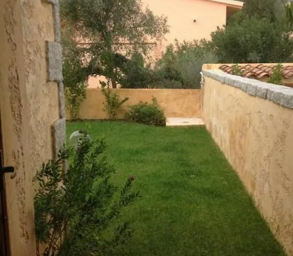 Semesterbostad Viletta Caposchiera Olbia